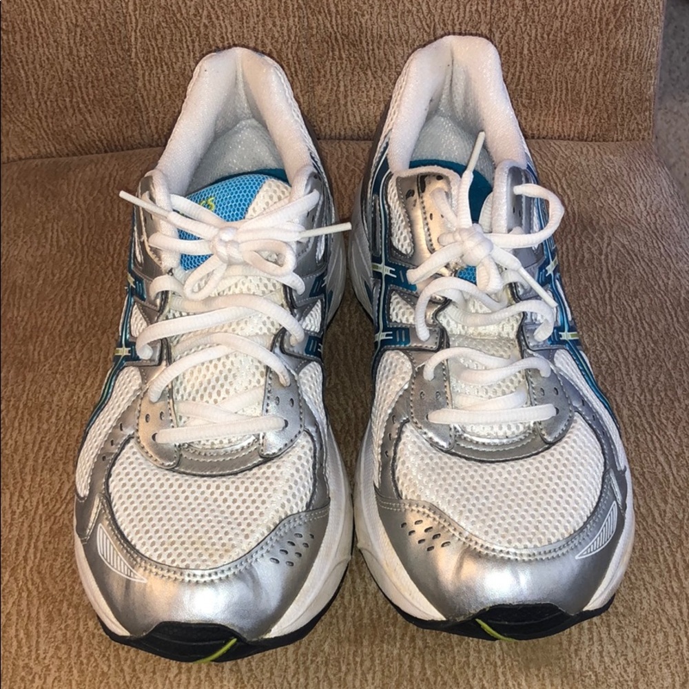 ASICS Tennis Shoes